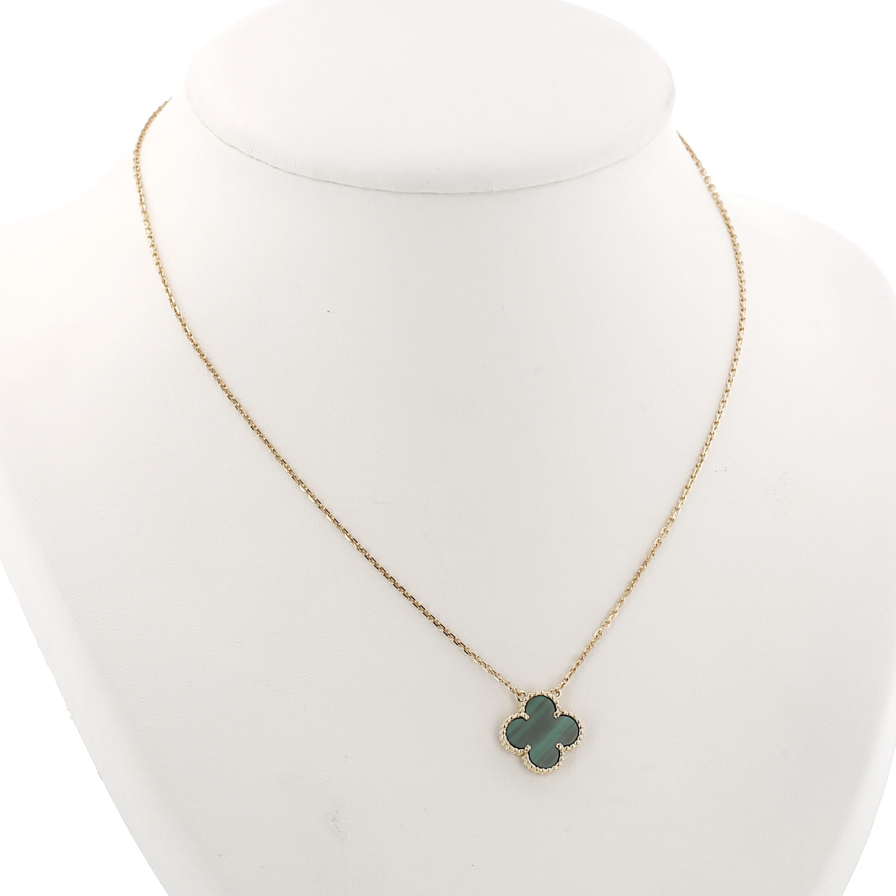 Van Cleef & Arpels Vintage Alhambra pendant in yellow gold and malachite