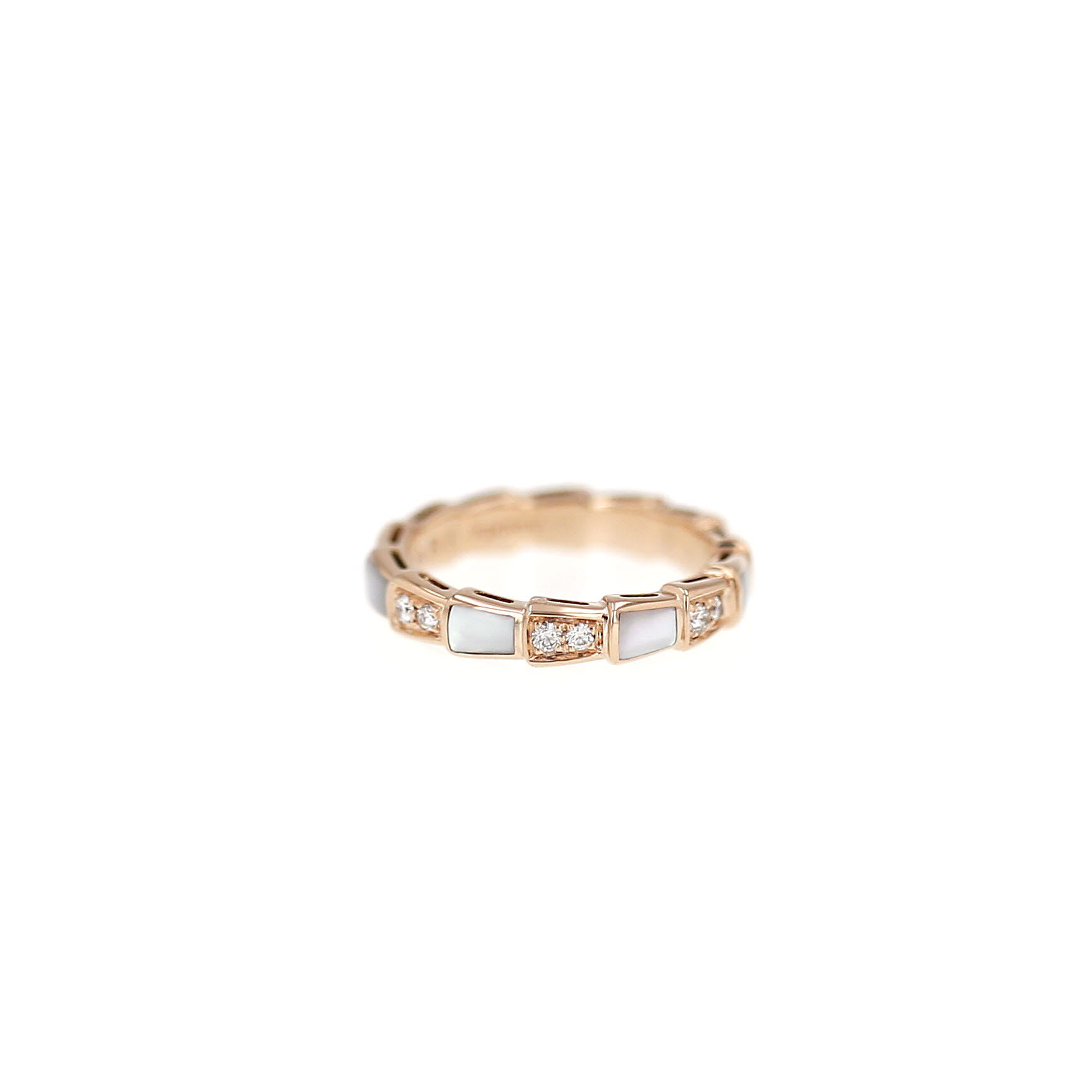 Bulgari Serpenti Viper ring in rose gold, mother-of-pearl and diamonds
