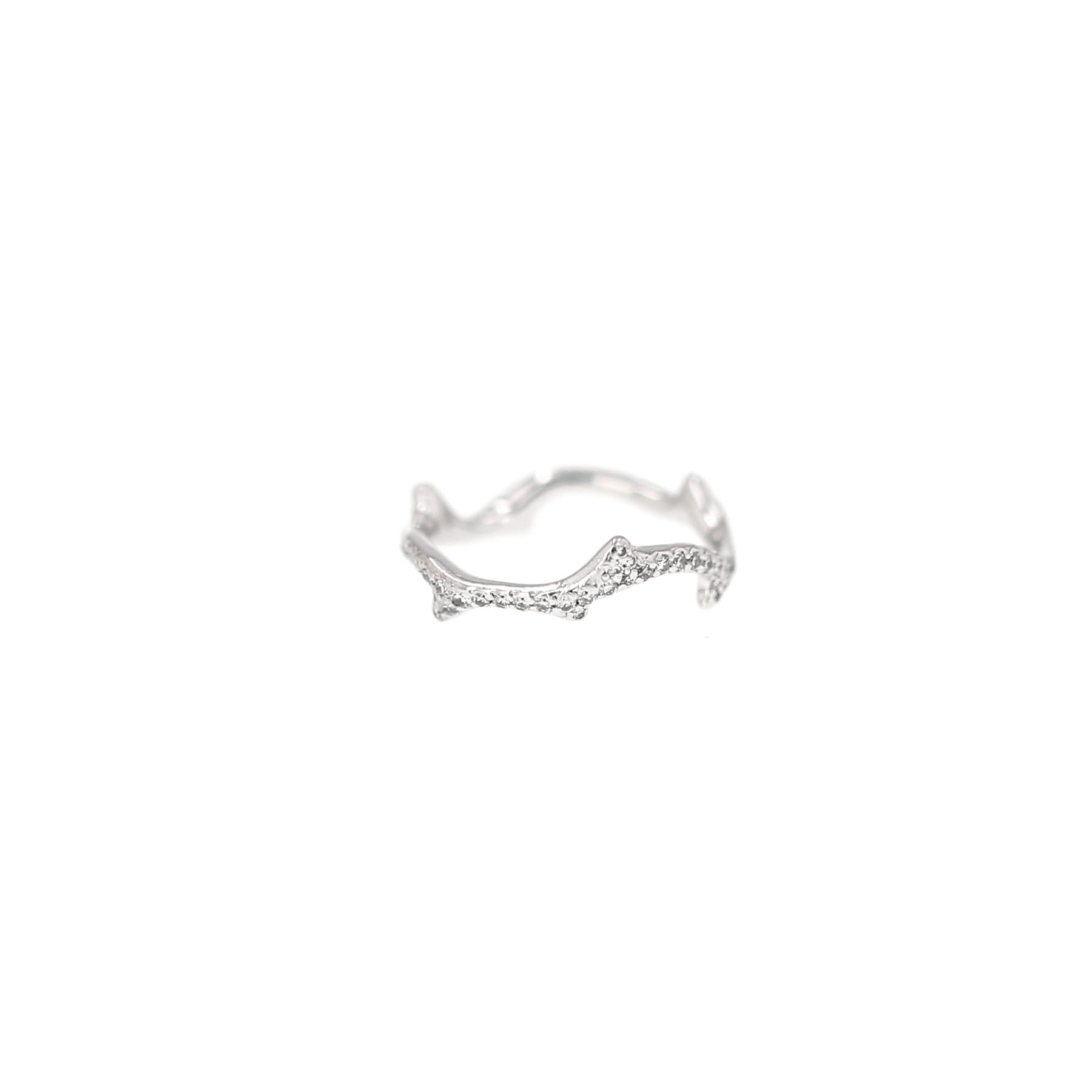 Dior Bois de Rose ring in white gold and diamonds