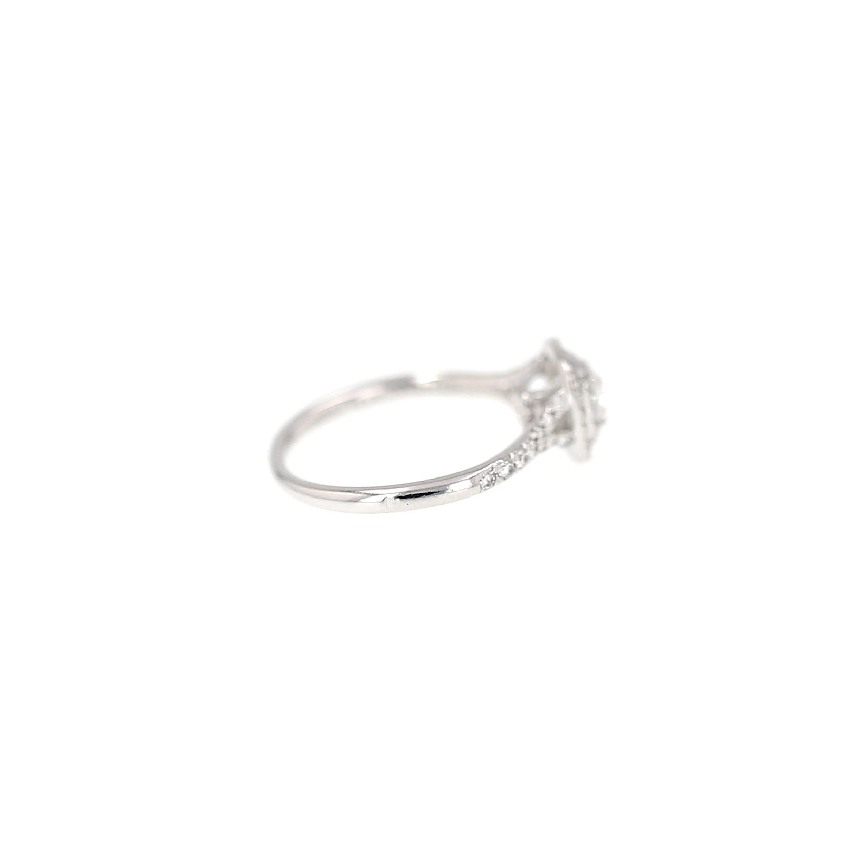 Anillo Soleste de Tiffany Co. en platino y diamantes