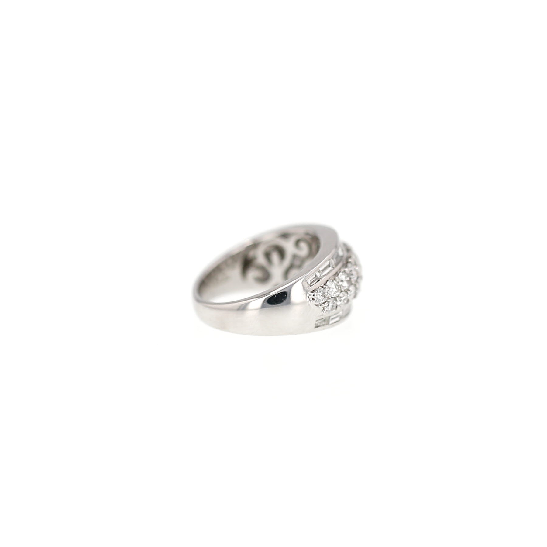 Vintage platinum and diamond ring