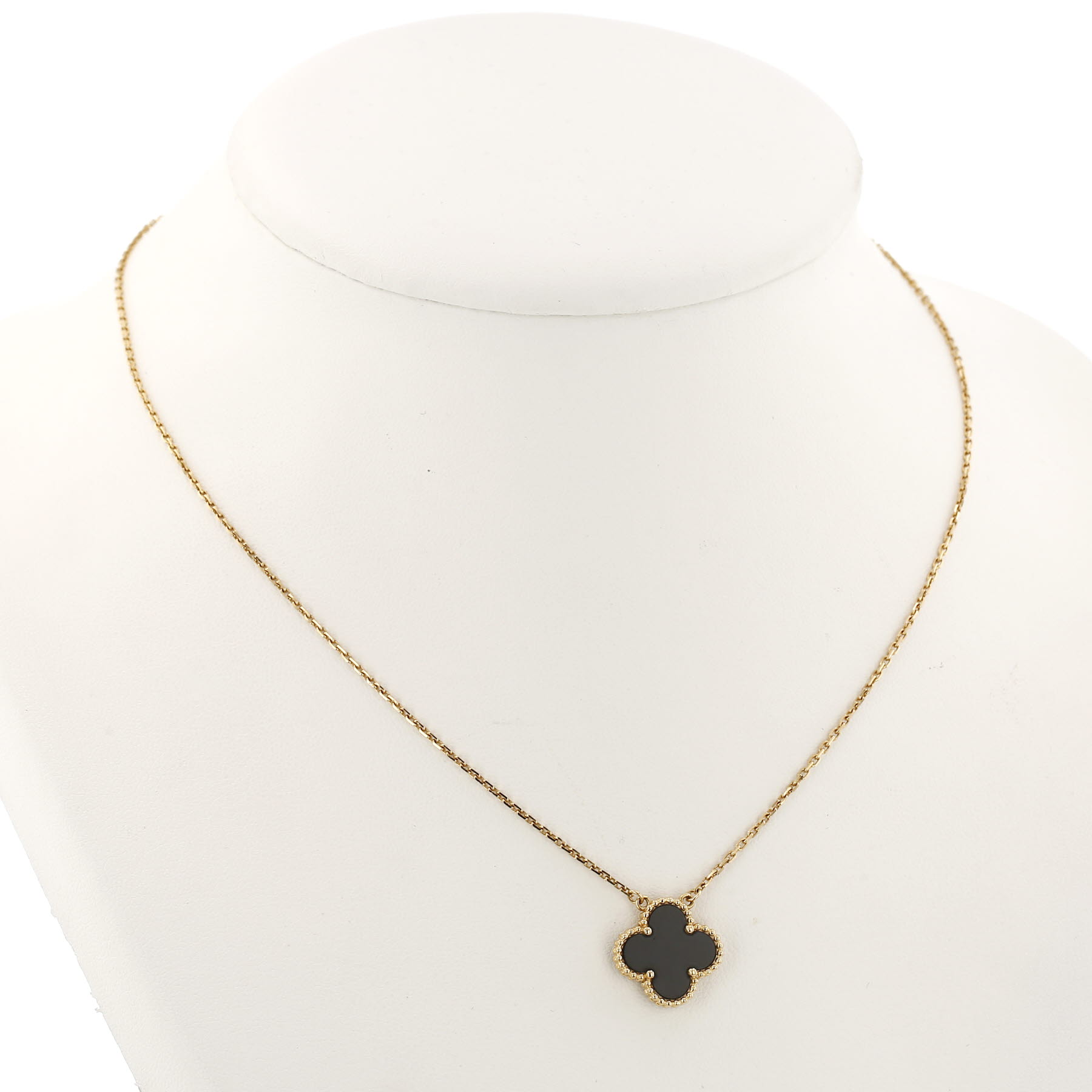 Colgante Vintage Alhambra de Van Cleef & Arpels en oro amarillo y ónix