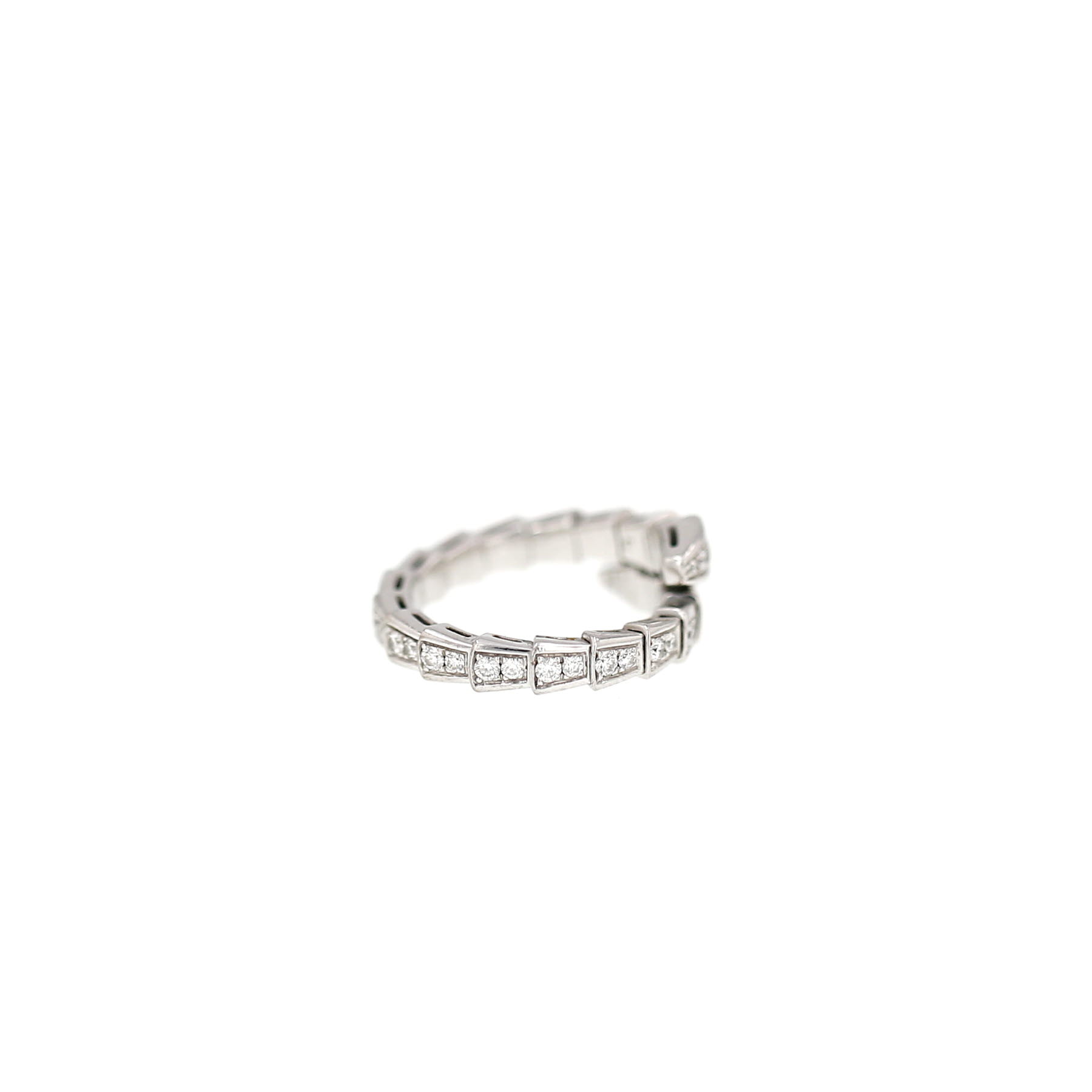 Bulgari Serpenti Viper ring in white gold and diamonds