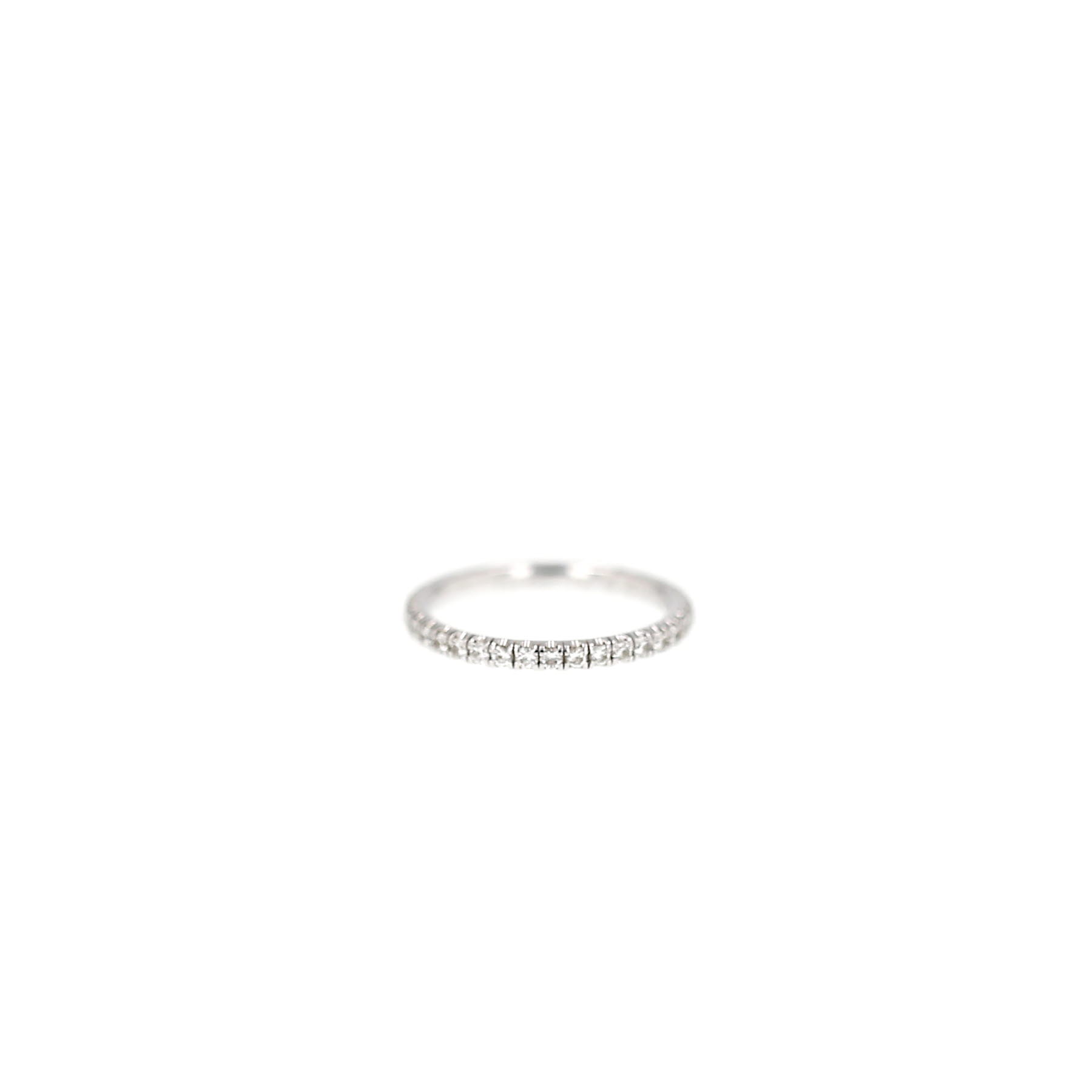 Alianza Cartier Etincelle en oro blanco y diamantes