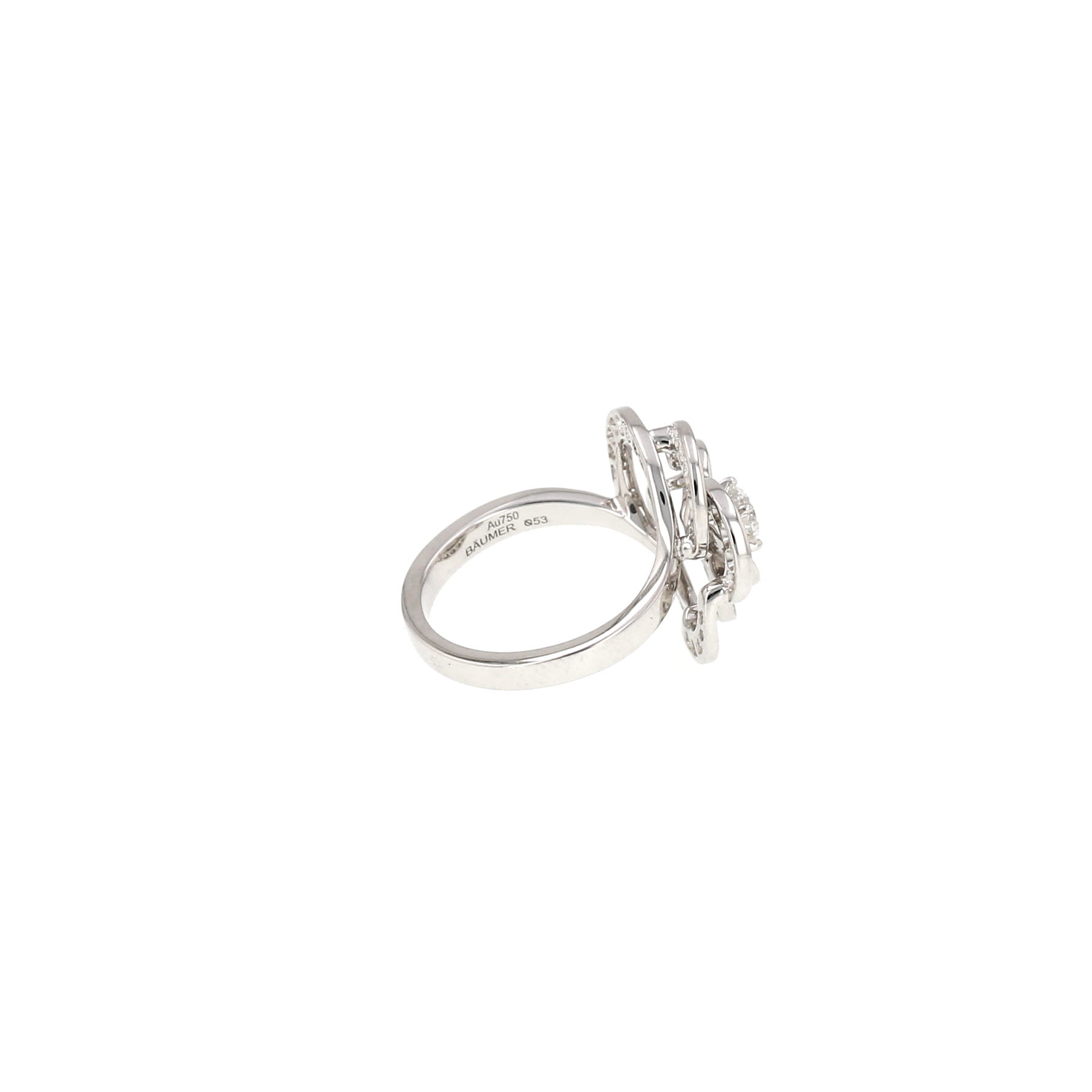 Chanel Fil de Camélia ring, large size, in white gold and diamonds