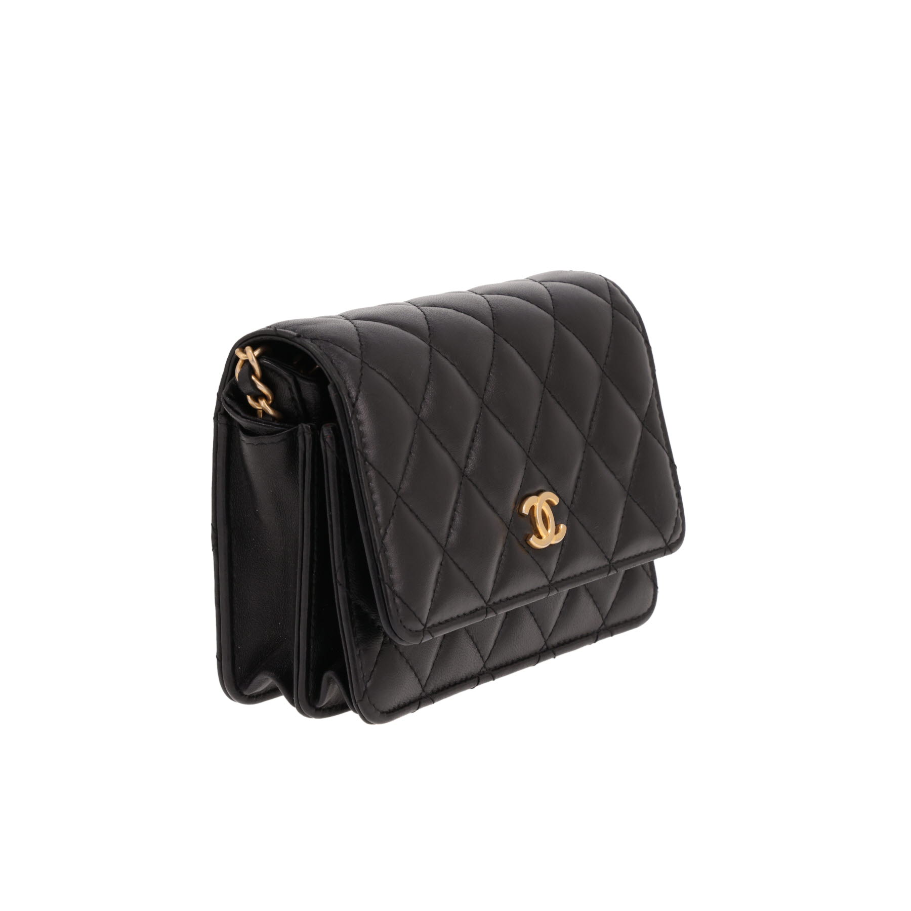 Chanel shoulder bag – ‘Wallet on Chain’ small model in black leather