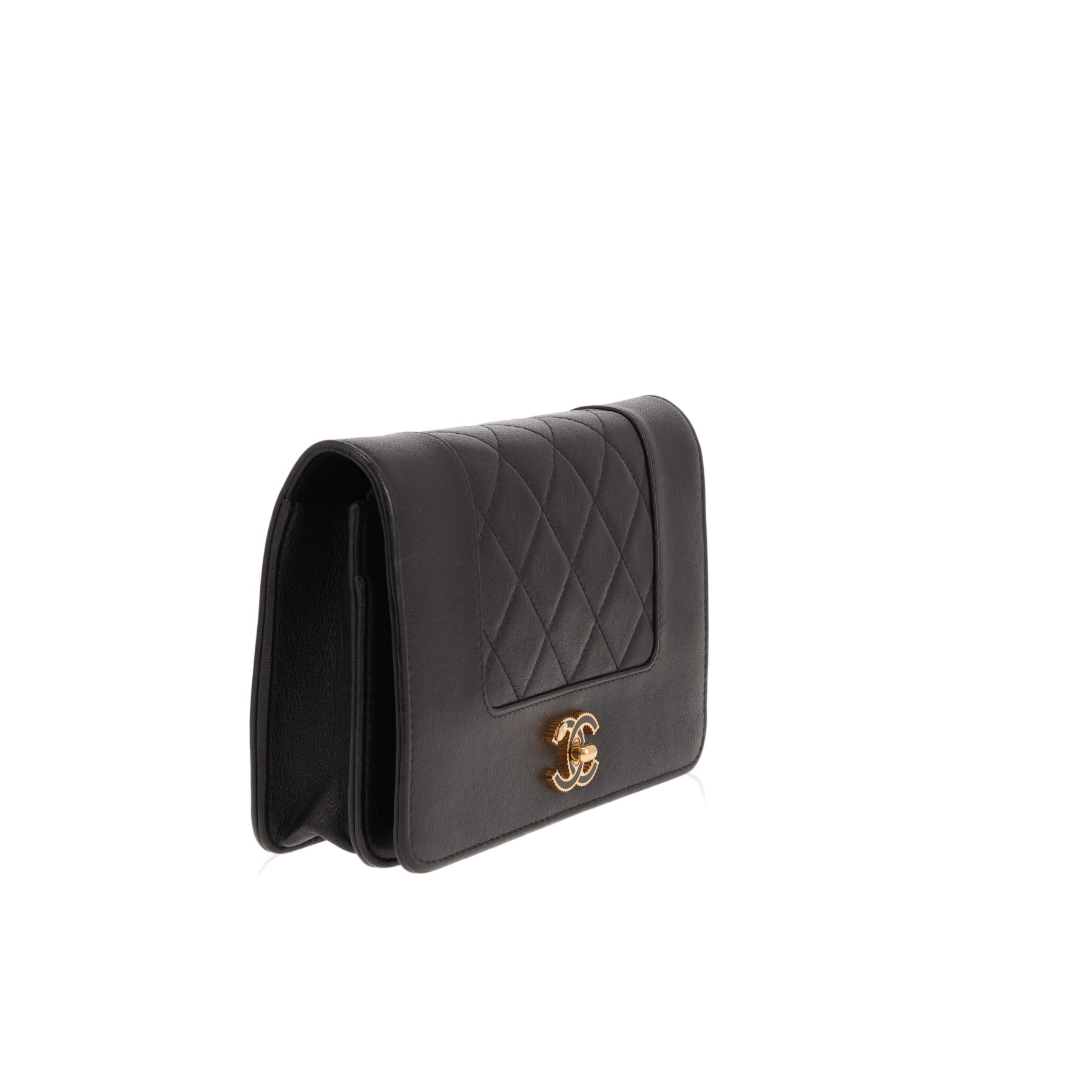 Chanel ‘Wallet on Chain’ shoulder bag in black leather