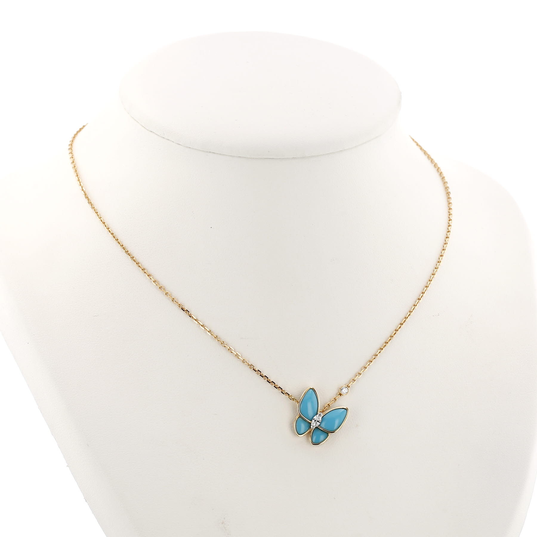 Collier Van Cleef Arpels Deux Papillons en or jaune, turquoises et diamant