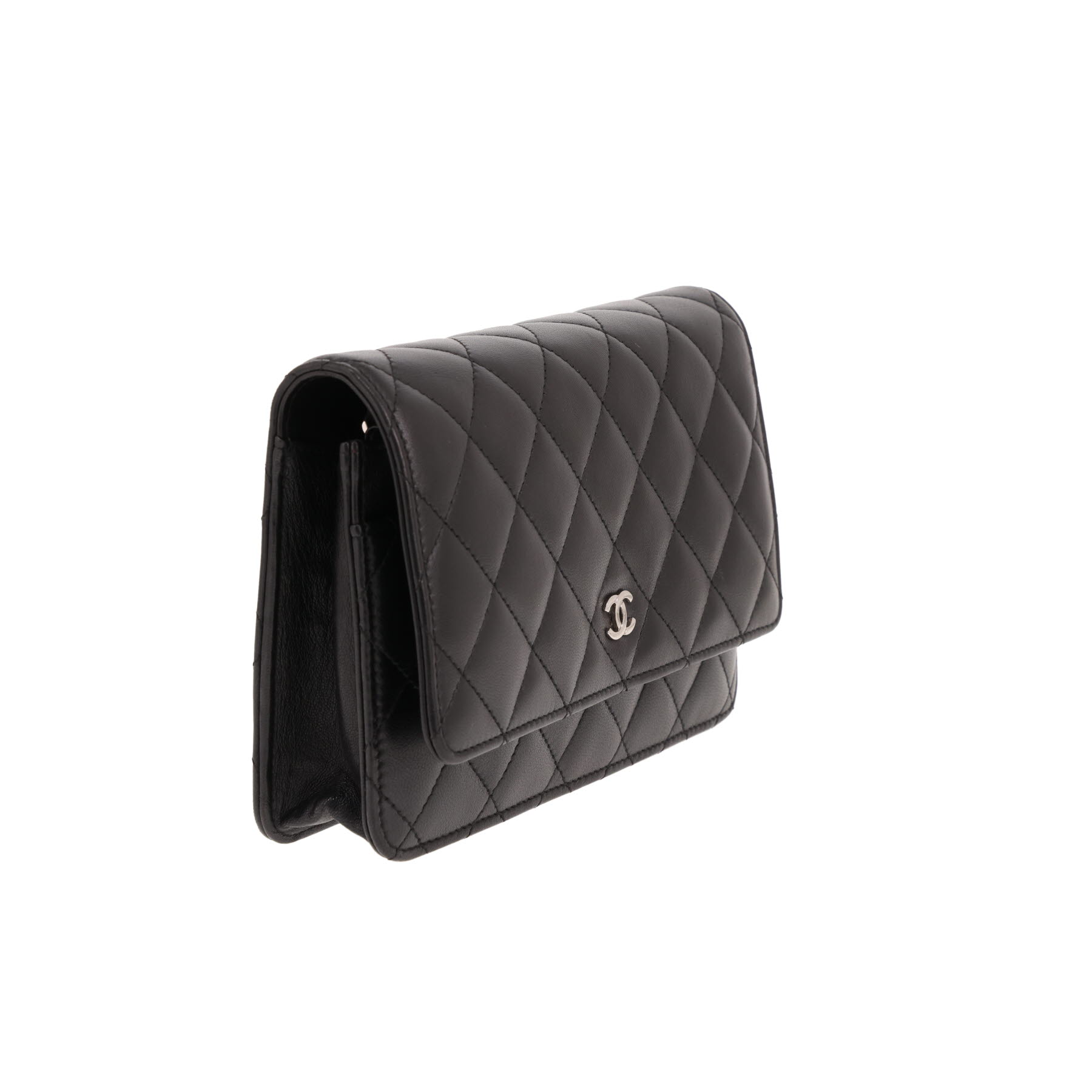 Chanel ‘Wallet on Chain’ shoulder bag in black leather
