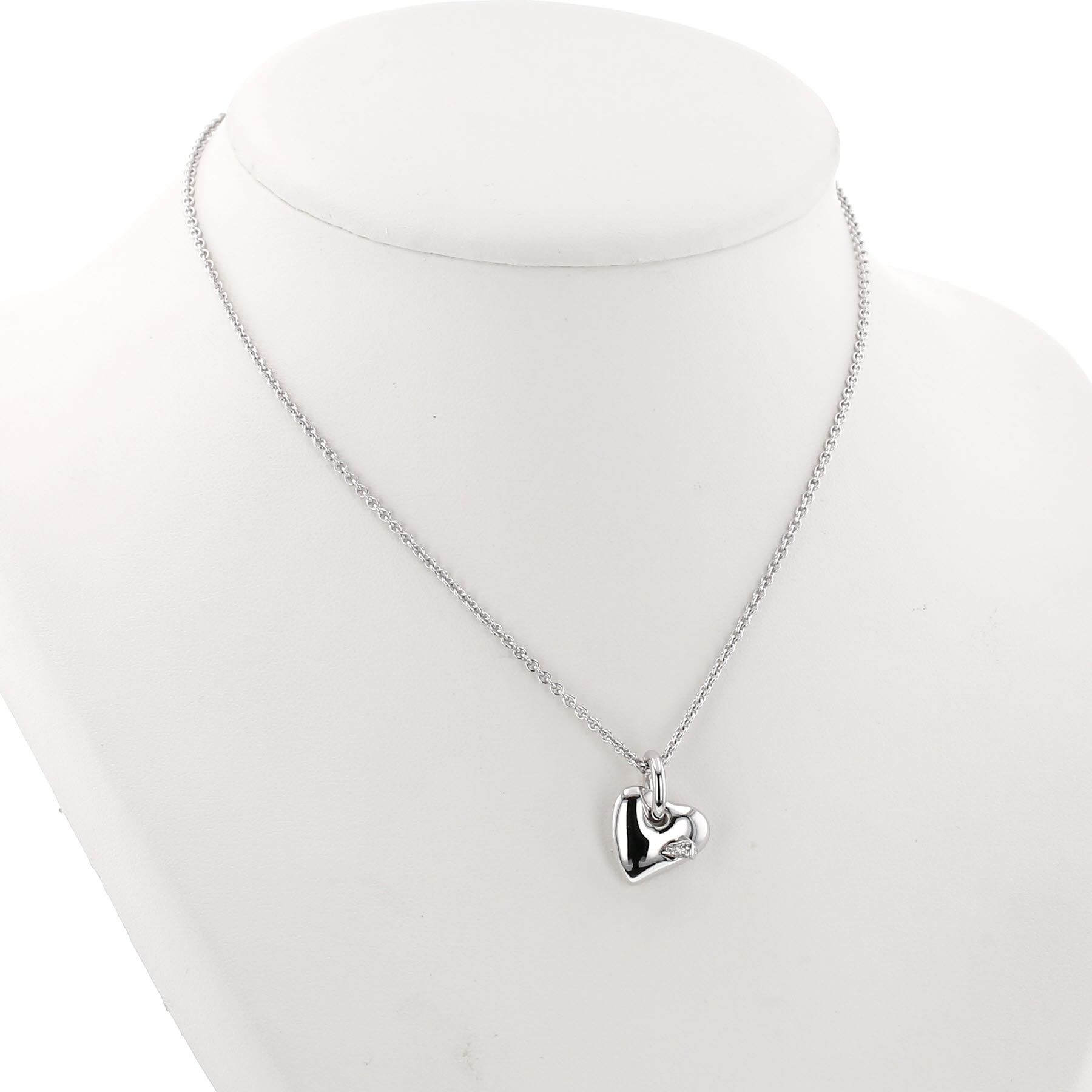 Pendentif Hermès  en or blanc et diamants