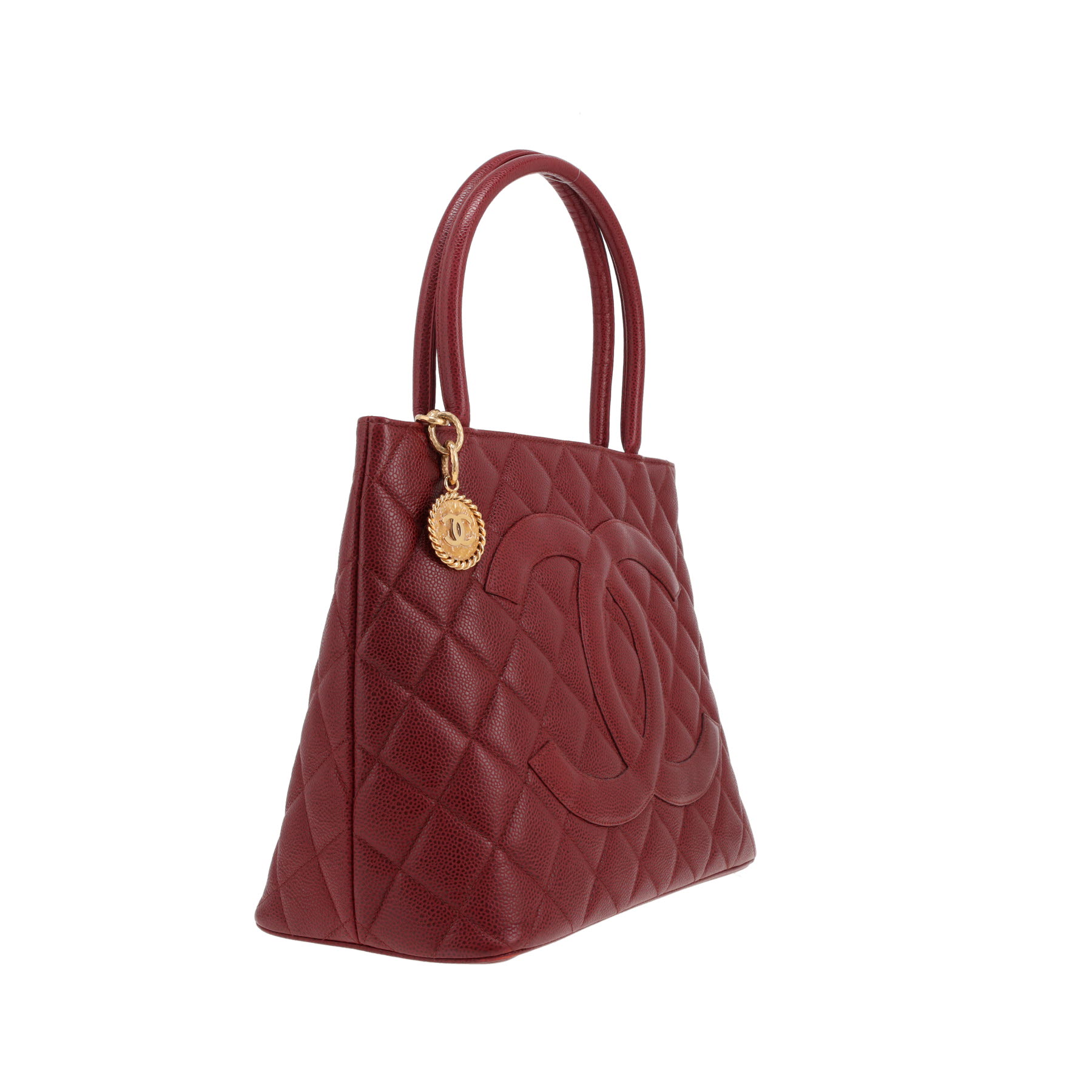 Chanel handbag Bordeaux quilted grained leather medallion