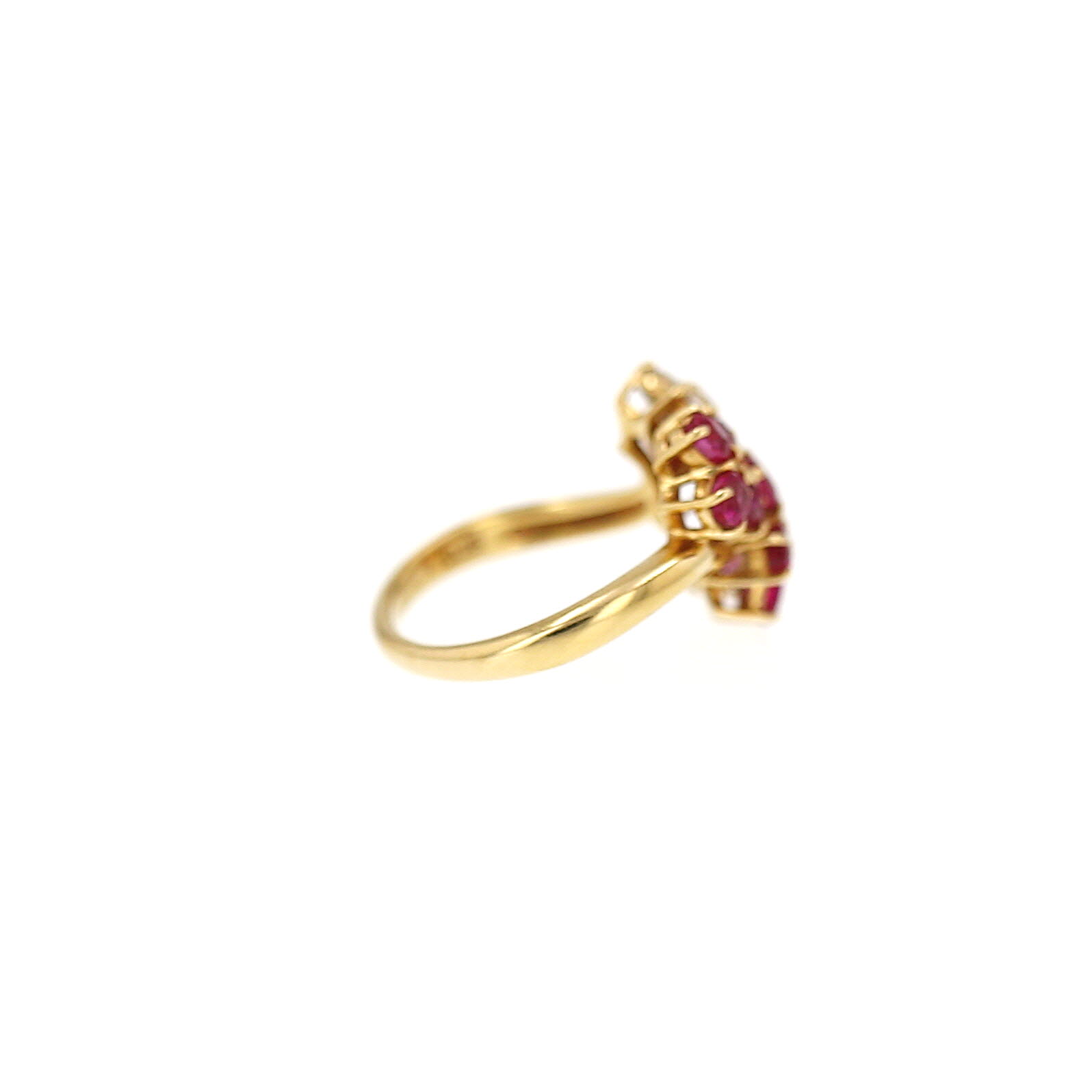Anello Tasaki in oro giallo, Rubis e diamanti
