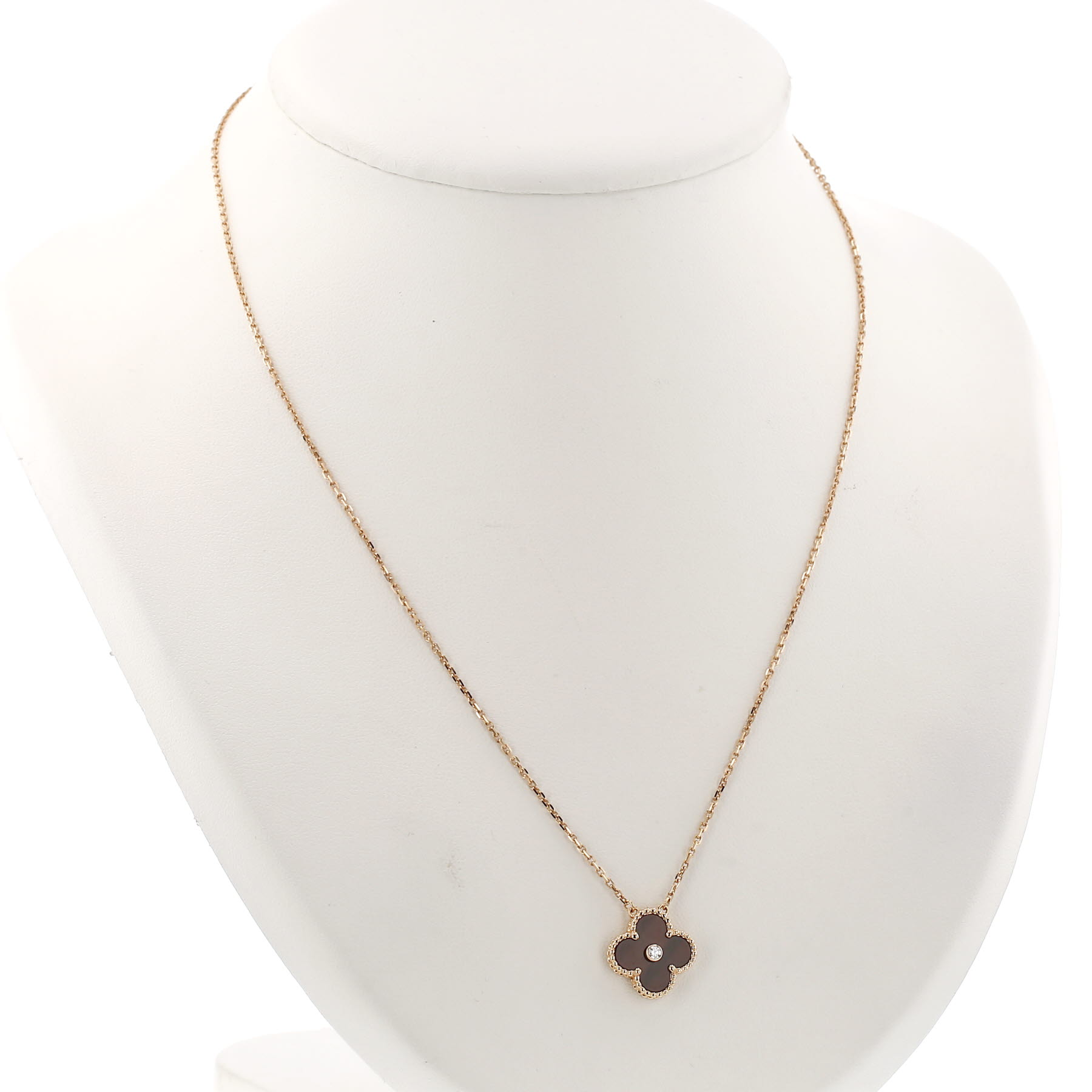 Collier Van Cleef & Arpels Holiday Alhambra 2017 en or rose, quartz oeil de taureau et diamant