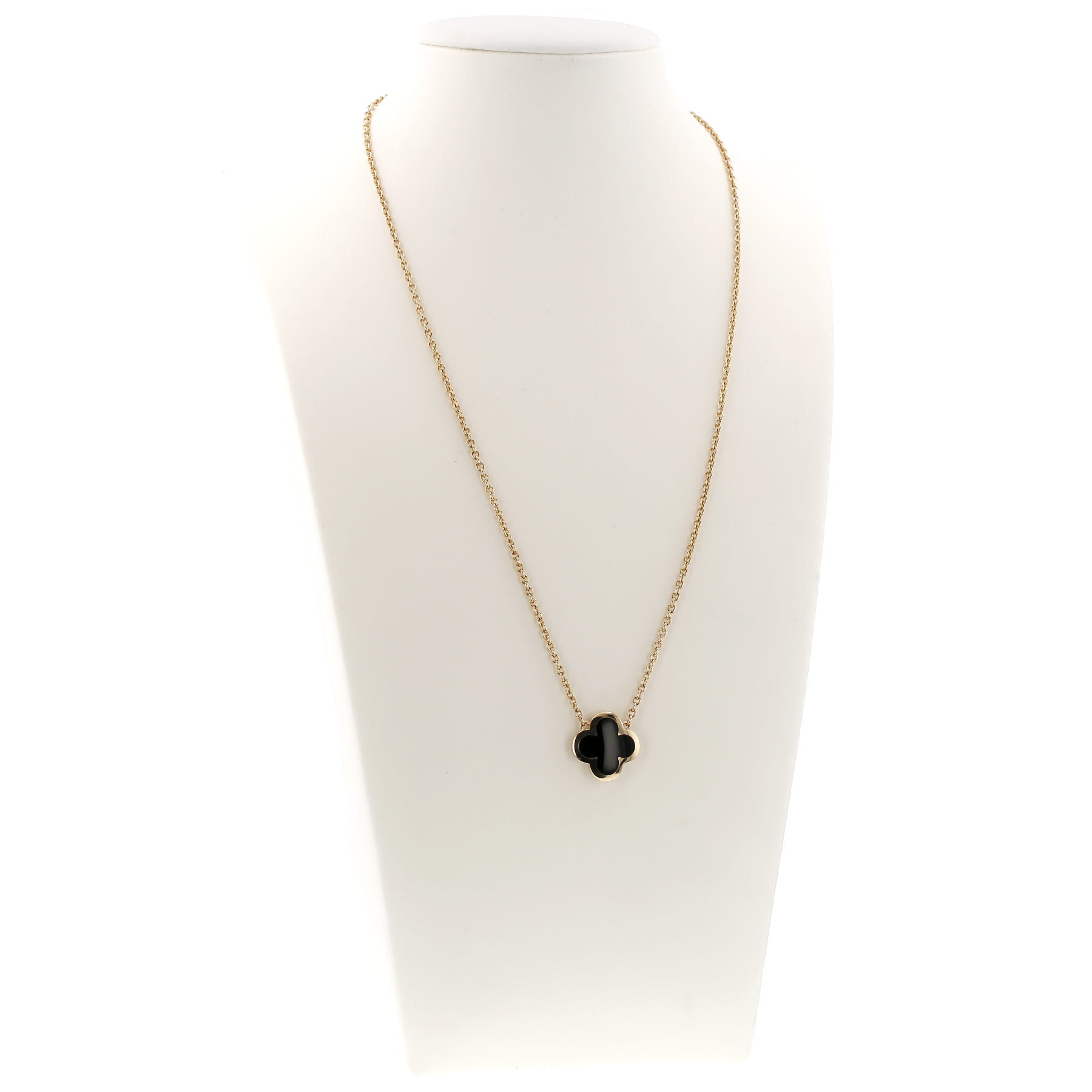 Collar «Pure Alhambra» de Van Cleef Arpels en oro amarillo y ónix