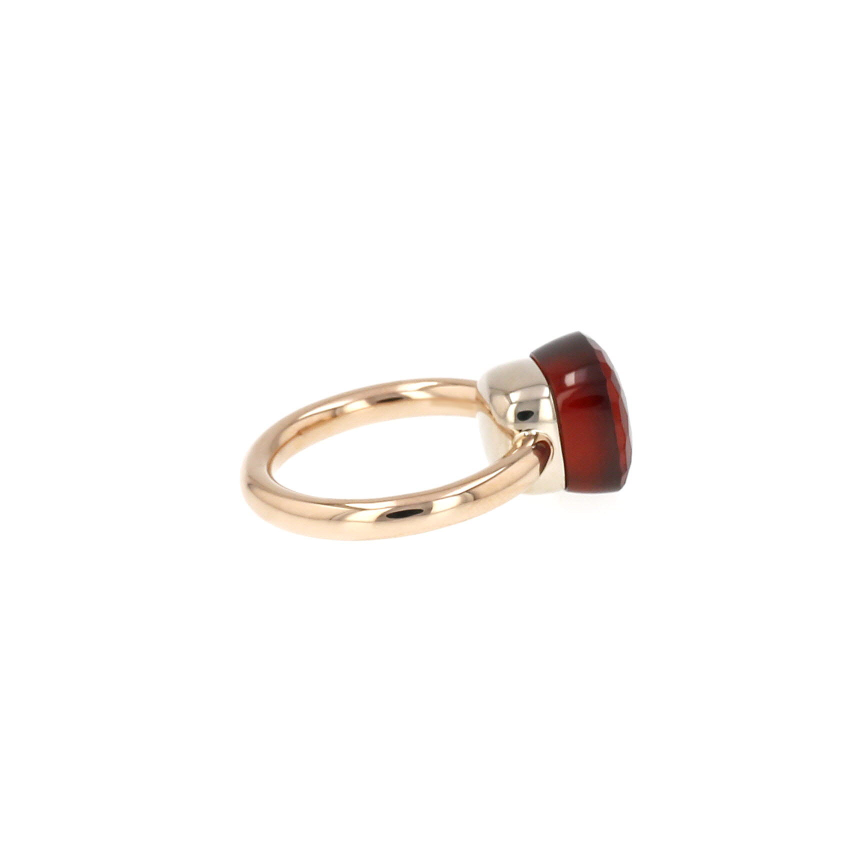 Pomellato Nudo Classic ring in rose gold and garnet