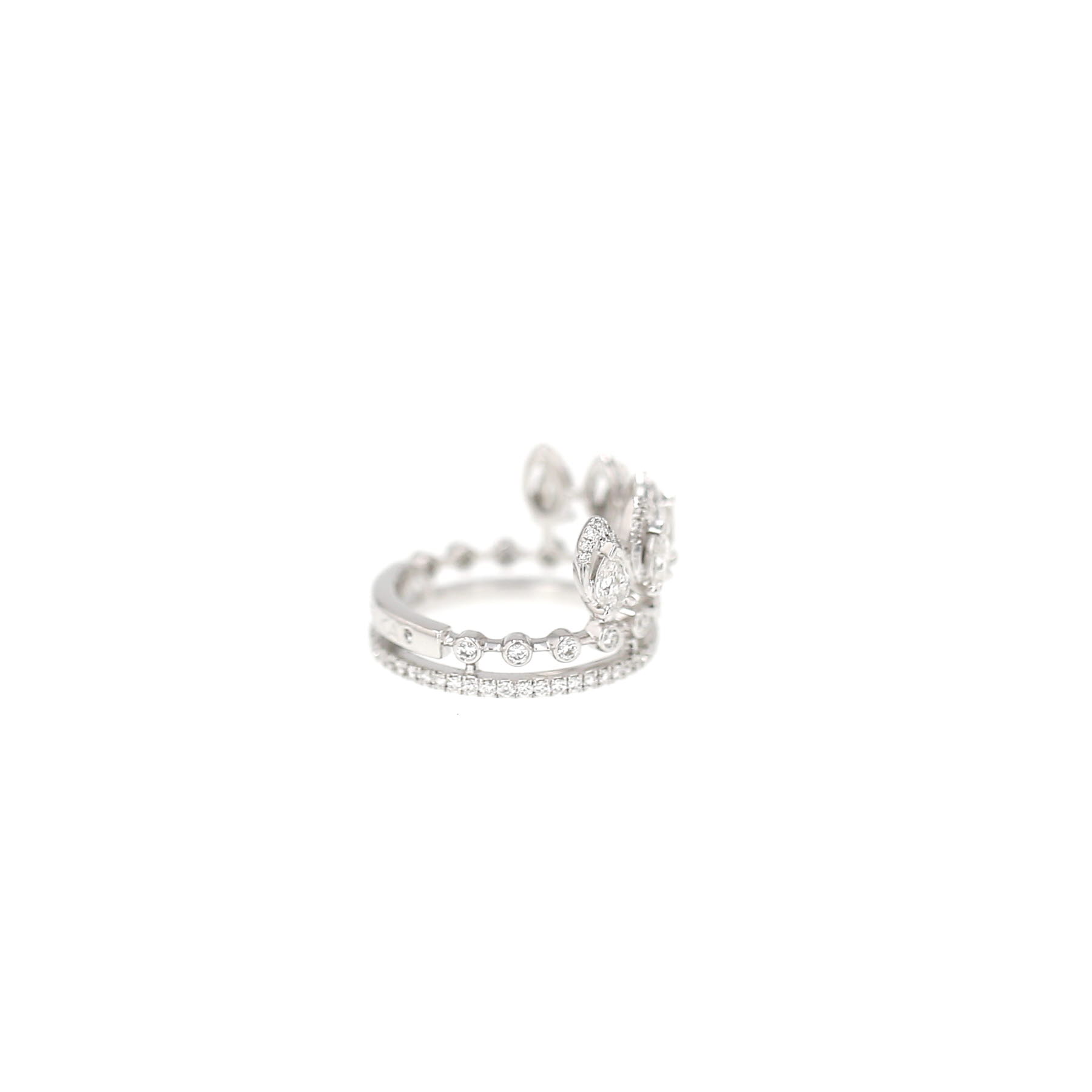 Messika Desert Bloom ring in white gold and diamonds