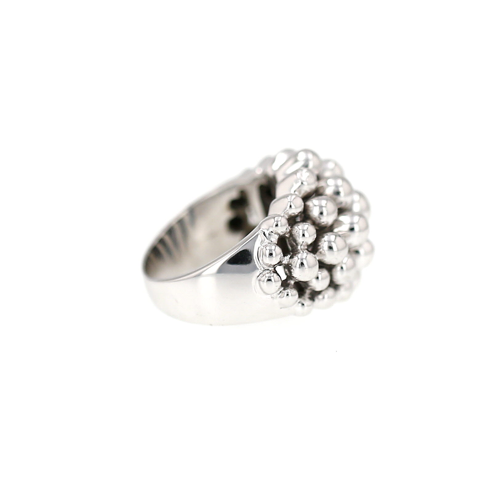 Bague Boucheron Grains de Raisins grand modèle en or blanc
