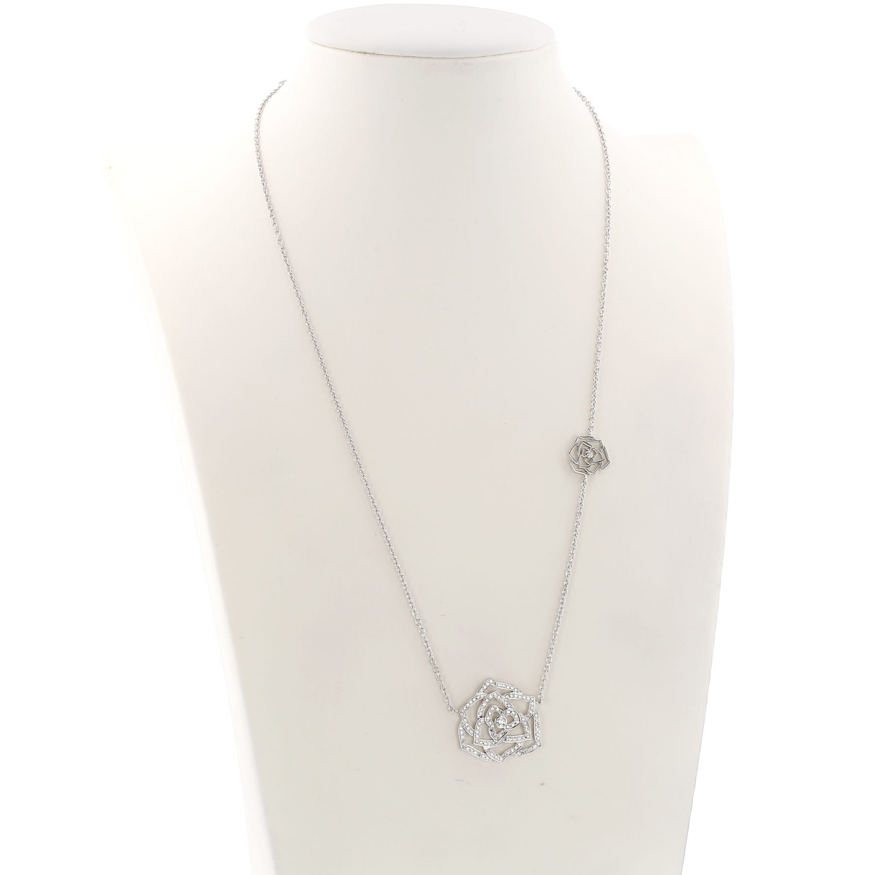 Piaget Rose necklace in white gold and diamonds