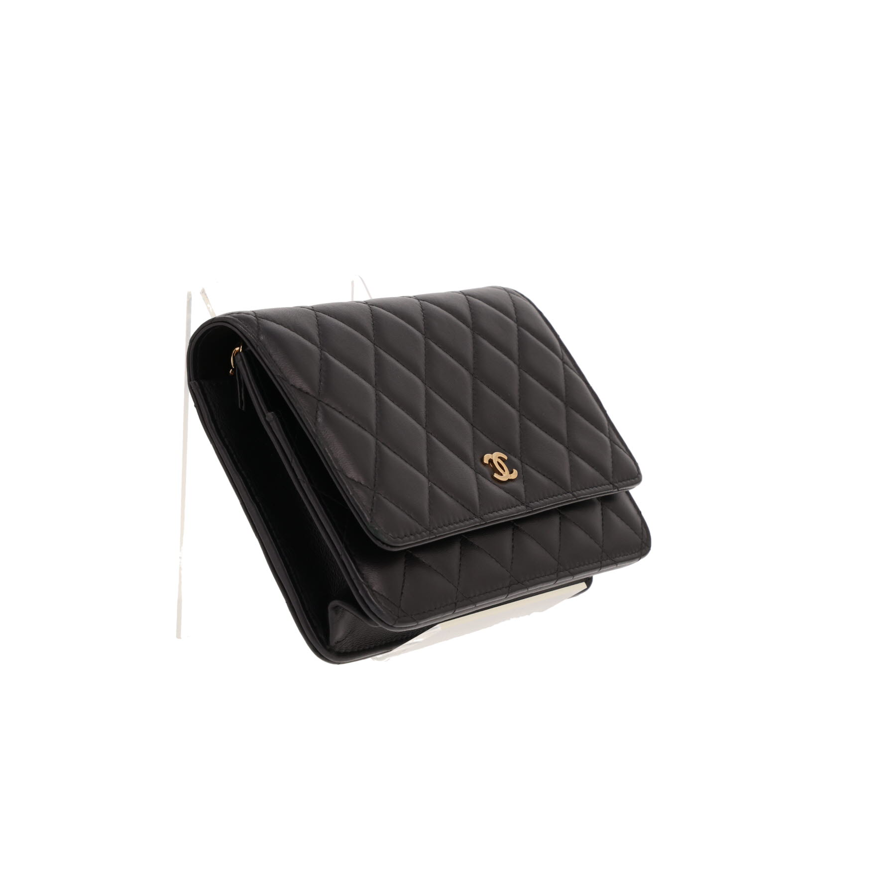Chanel ‘Wallet on Chain’ shoulder bag in black quilted leather