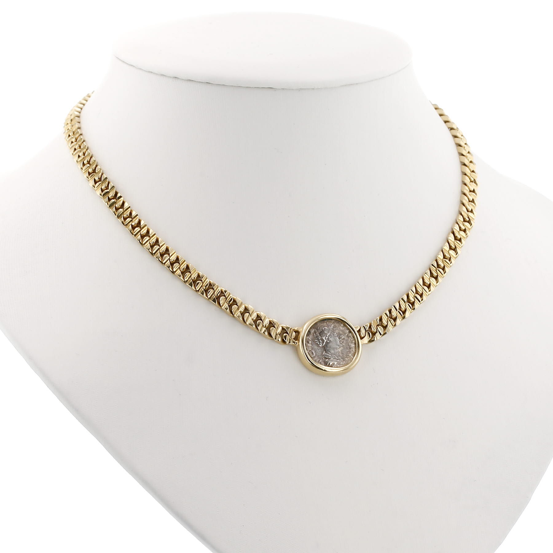 Collier années 1980 Bulgari Monete en or jaune et argent