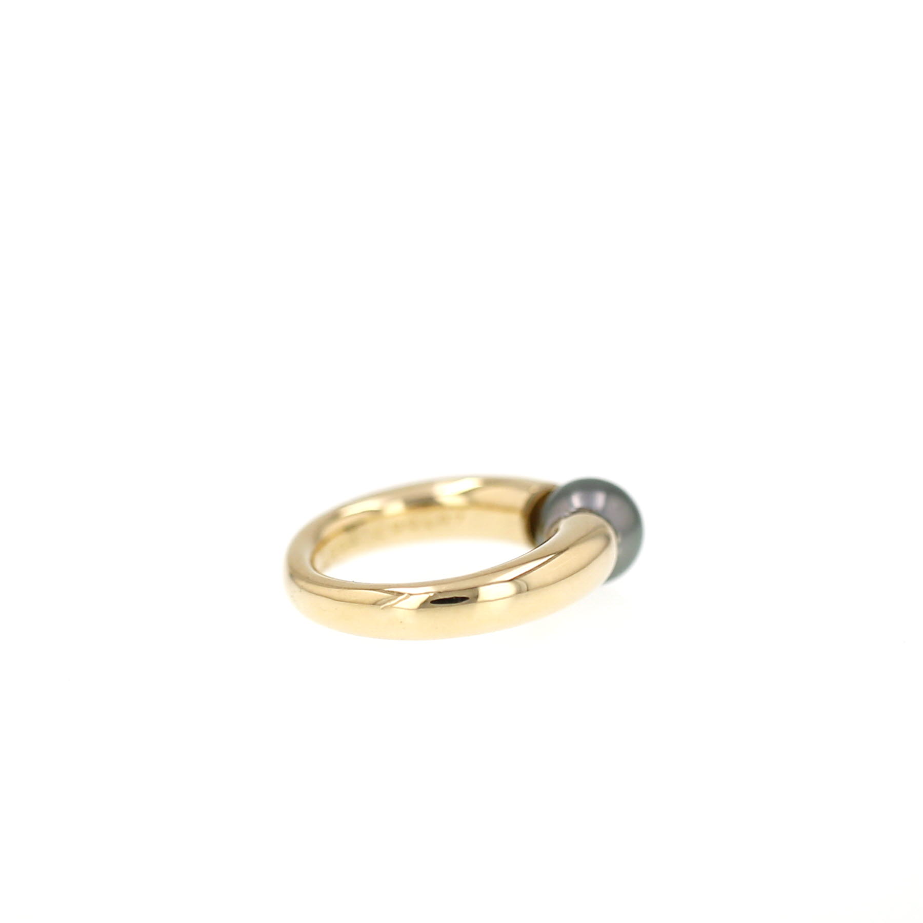 Bague Cartier  en or jaune et perle de culture de Tahiti